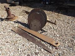 Antique Hand Saws And Circular Saw Blades 