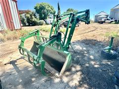 John Deere 741 Loader W/Grapple 