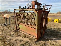 Hydraulic Cattle Chute 