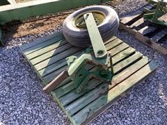 John Deere 7000 Transport Wheel Assembly 