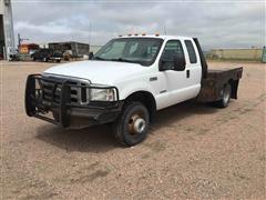2006 Ford F350 Super Duty 4x4 Extended Cab Flatbed Pickup 