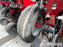 items/1a09c871d7b7ef1195f6002248918839/caseih125524row30planter_48698594c9e84c238398c17851b2e617.jpg