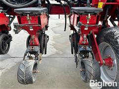 items/1a09c871d7b7ef1195f6002248918839/caseih125524row30planter_ae29f532ac9a4845bc21d6b4e6a3c41a.jpg