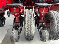 items/1a09c871d7b7ef1195f6002248918839/caseih125524row30planter_b4f38ea24dcc4099867a63f228b48742.jpg