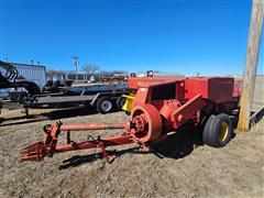 New Holland 283 Small Square Baler 