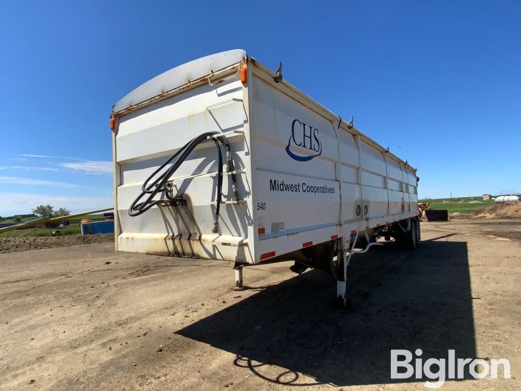 2002 Magnum 40' Hopper Bottom T/A Grain Trailer W/Auger 