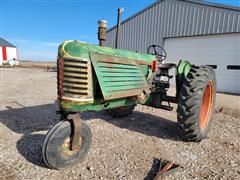 Oliver Row Crop 88 2WD Tractor 