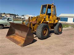 1972 Caterpillar 930 Wheel Loader 