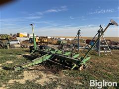 John Deere 7000 Planter (FOR PARTS) 