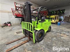 Yale G83P-080-SB Rough Terrain Forklift 