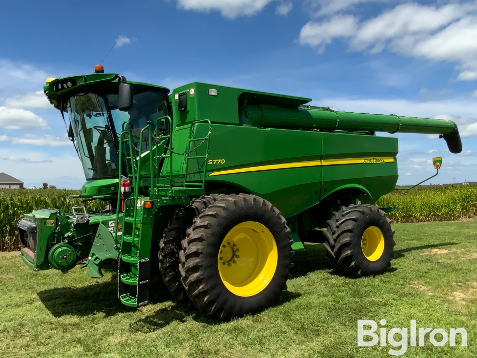 2018 John Deere S770 4WD Combine 