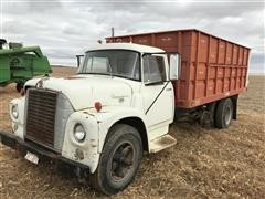1966 International 1600 T/A Grain Truck 
