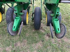 items/1b566470b322ee11a81c000d3a61103f/johndeere7000planter-171_c2709849c3fe449bbb67cba3690c213c.jpg