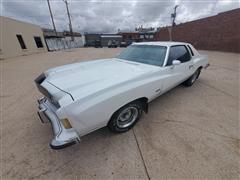 1975 Chevrolet Monte Carlo 2-Door Sedan 