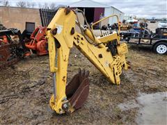 2000 Vermeer B930 Backhoe Attachment w/ Outrigger 