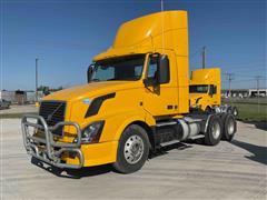 2014 Volvo VNL T/A Day Cab Truck Tractor 