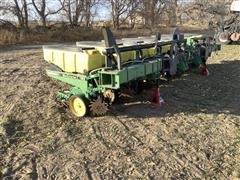 John Deere 7300 MaxEmerge 2 8R30 Planter 