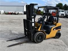 Caterpillar P5000 Forklift 