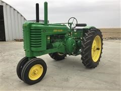 1947 John Deere Model G 2WD Tractor 