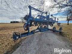 2005 Kinze 3600 8R36" Planter 