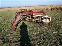 International 14 Pull-Type 7' Hay Rake W/Hydraulic Drive 