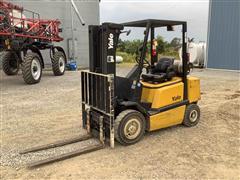 Yale GLP050RGEUAE084 5000 Lb Pneumatic Forklift 