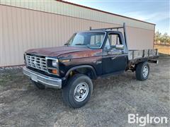 1983 Ford F250 4x4 Flatbed Pickup 