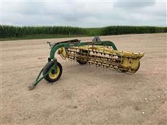 John Deere 660 Hay Rake 