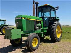 1989 John Deere 4255 2WD Tractor 