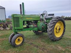 1950 John Deere G (Late Styled) 2WD Tractor 