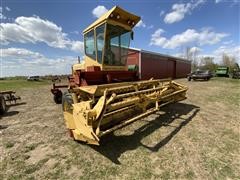 1989 New Holland 1499 Windrower 