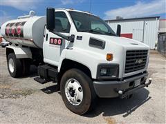 2004 Chevrolet C6500 Kodiak S/A Water Truck 