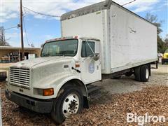 2001 International 4700 S/A Box Truck 