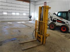 3-Pt 3-Stage Forklift Mast 