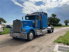 1995 Kenworth W900 T/A Truck Tractor W/Sleeper 