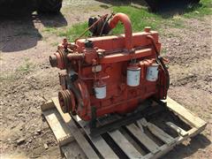 Allis-Chalmers 2900 Engine 