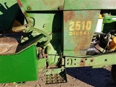 items/1dfc6efd5756ec11a3ee0003fff90bee/1967johndeere2510diesel2wdtractor_25551d2cf27f4050930094e22b4db3f7.jpg