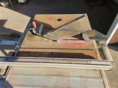 items/1e05a182dc6dee11a81c00224890f82c/craftsman10tablesaw-5_b03ec31323a84d61bee039b14a6e3781.jpg