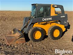 2011 John Deere 328D Skid Steer 