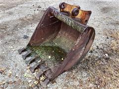 Caterpillar 6 Tooth Bucket 