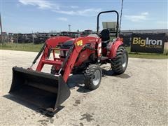 2016 Mahindra 1533H 4WD Compact Utility Tractor W/Loader 