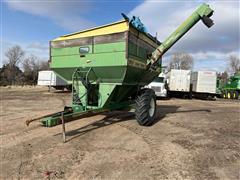 Brent 410 Grain Train Grain Cart 