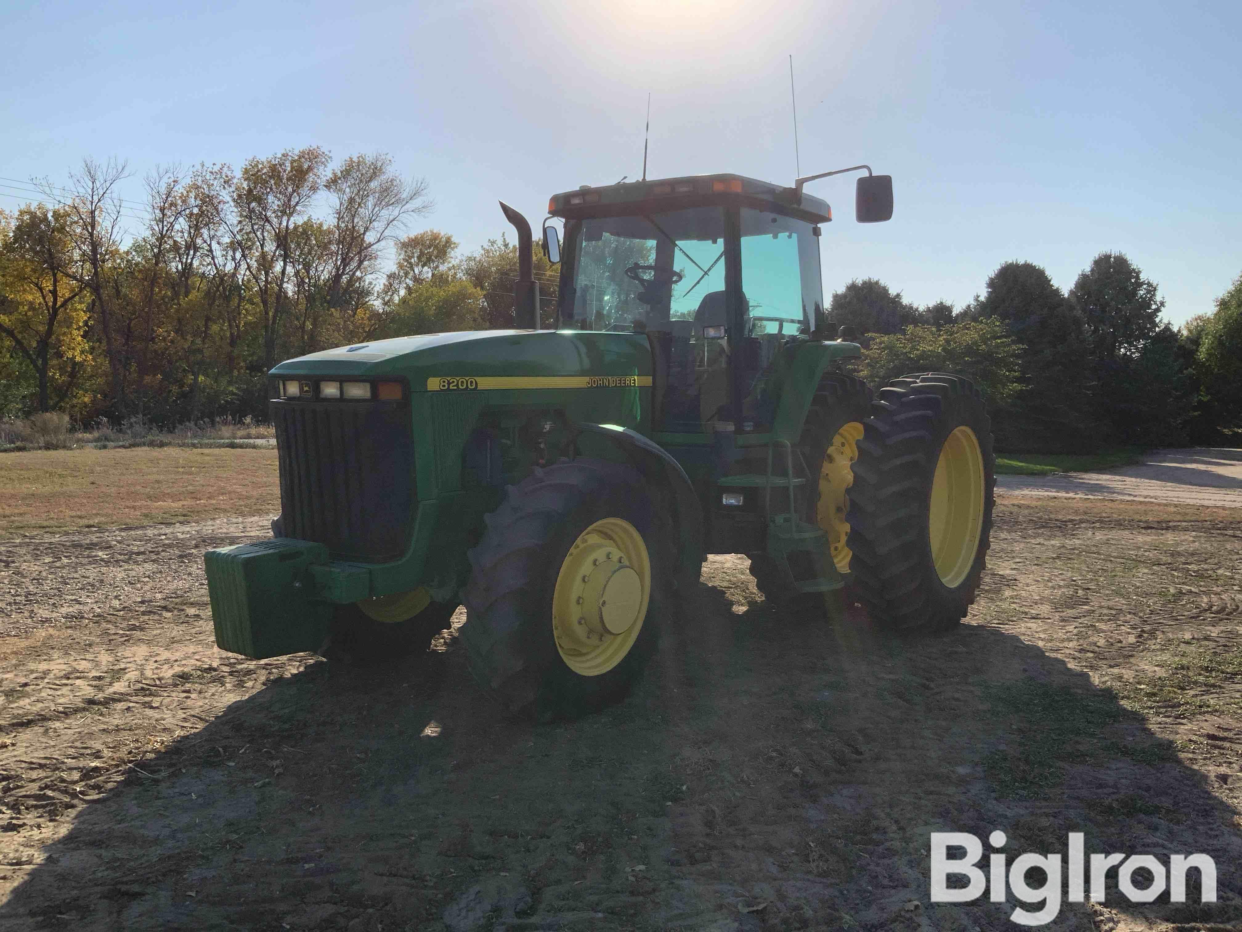 1997 John Deere 8200 MFWD Tractor 