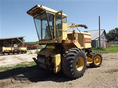 1980 New Holland 2100 4WD Self-Propelled Forage Harvester 