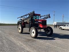 2009 Apache AS1010 Self-Propelled Sprayer 