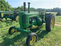 1951 John Deere G 2WD Tractor 