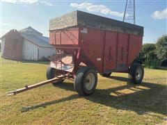 M&W Red Gravity Wagon 