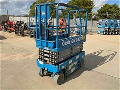 2014 Genie GS1930 Scissor Lift 