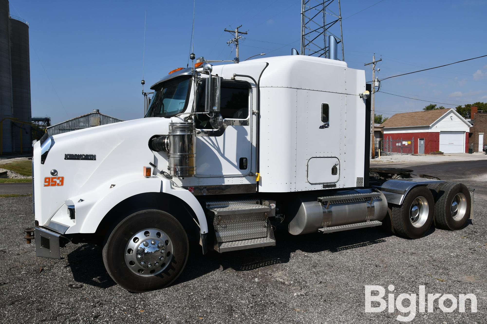 2011 Kenworth T800 T/A Truck Tractor 