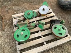 John Deere 930 & Older Combine Wobble Boxes 